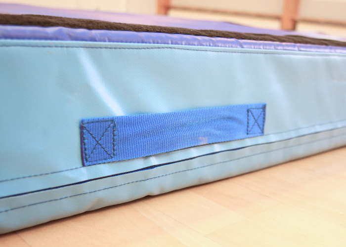 Tilløbskasse L200 cm (H30 cm)