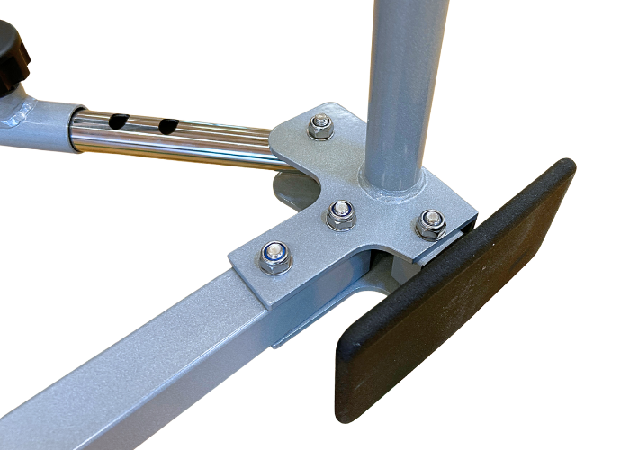 Minitrampolin FALCON® XS - Børnetrampolin fra Pelany.
Designet til at opfylde alle krav og forventninger til den perfekte børnetrampolin.
Minitrampolin FALCON® XS fra Pelany kan højdeindstilles i skråfunktionen/hældningen, således at springeffekten k