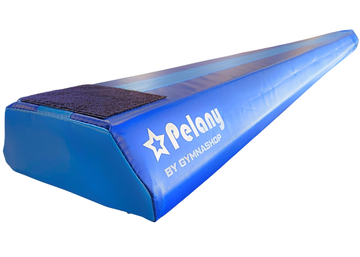 Balancebom i skum L300 og L500.
Balancebom i skum til indøvelse af momenter.
Bommen er fremstilet i hård skum og en stødplade ovenpå, hvor gymnasten udfører sin øvelser.
Gymnasten kan være helt tryg når de laver øvelser på denne bom, da den ligger