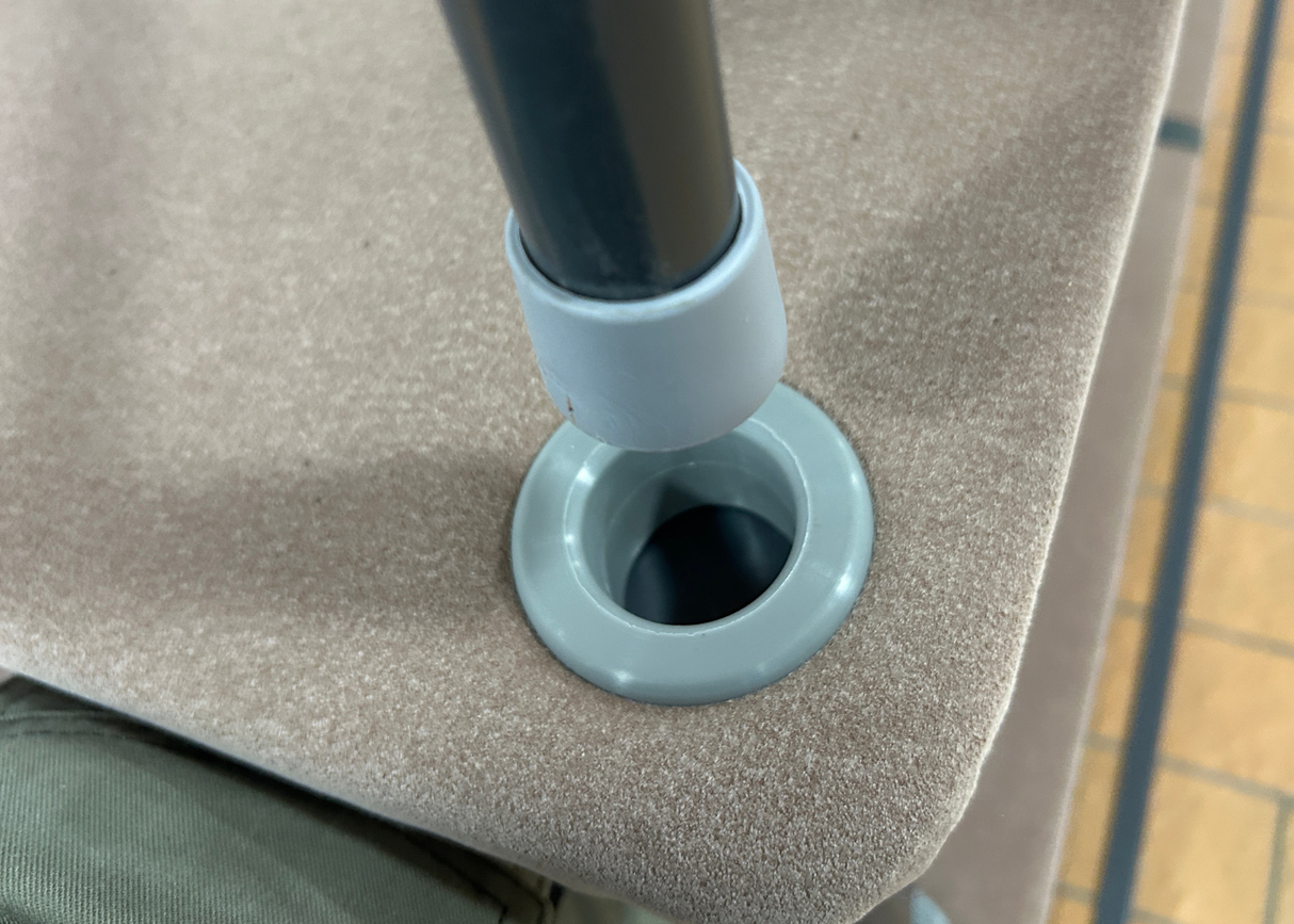 3 delt stålplint med transportvogn.
Stålplinten er et fantastisk redskab, som ikke kan undværes. Du kan bruge dem sammen og hver for sig.
Sæt dem ovenpå hinanden, ved siden af hinanden eller forskudt.
Endvidere er de meget velegnet til crossfit og