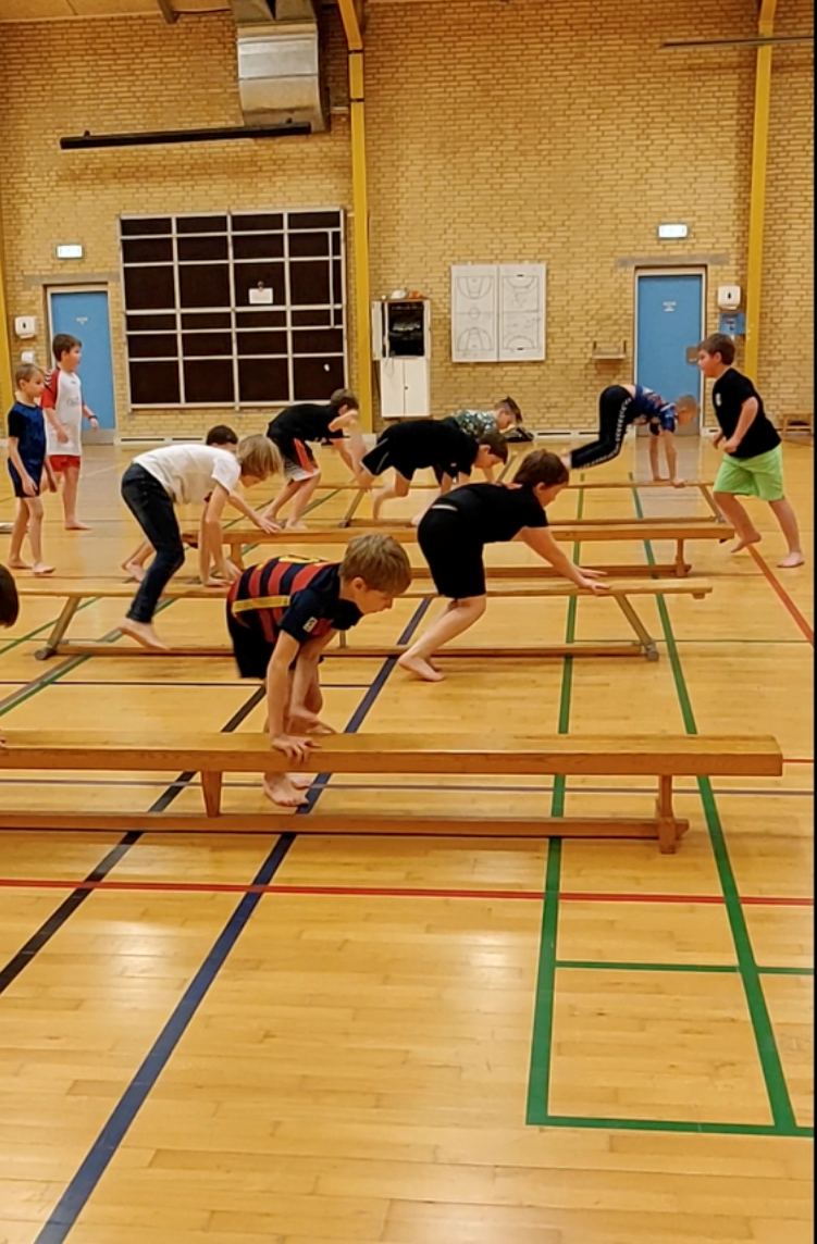 Opvarmning til gymnaster 0. til 3. klasse 14 GymCards