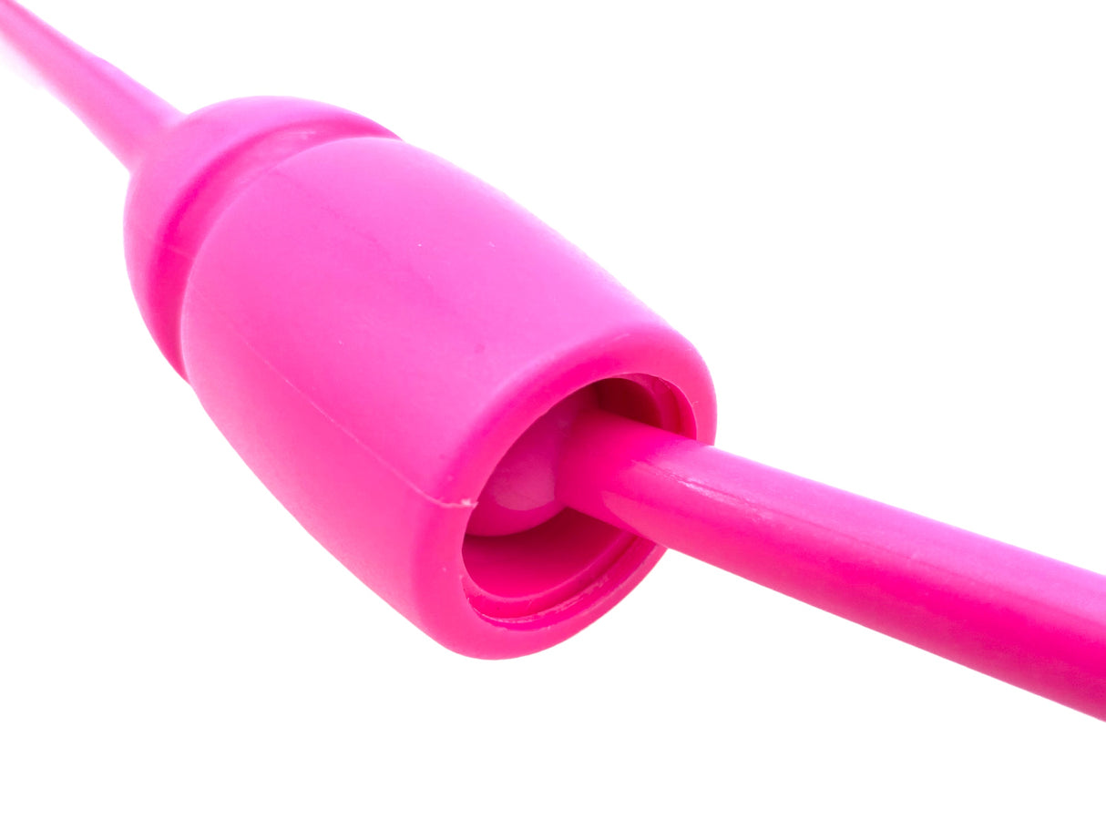 OKSANA Pastorelli connectable kølle 45,5 cm.
Gymnastikkølle i høj kvalitet fra Pastorelli. Pastorelli er et italiensk firma som er kendt for at producere håndredskaber i absolut topkvalitet til rytmisk gymnastik.
Gymnastikkøllen er lavet i plastik