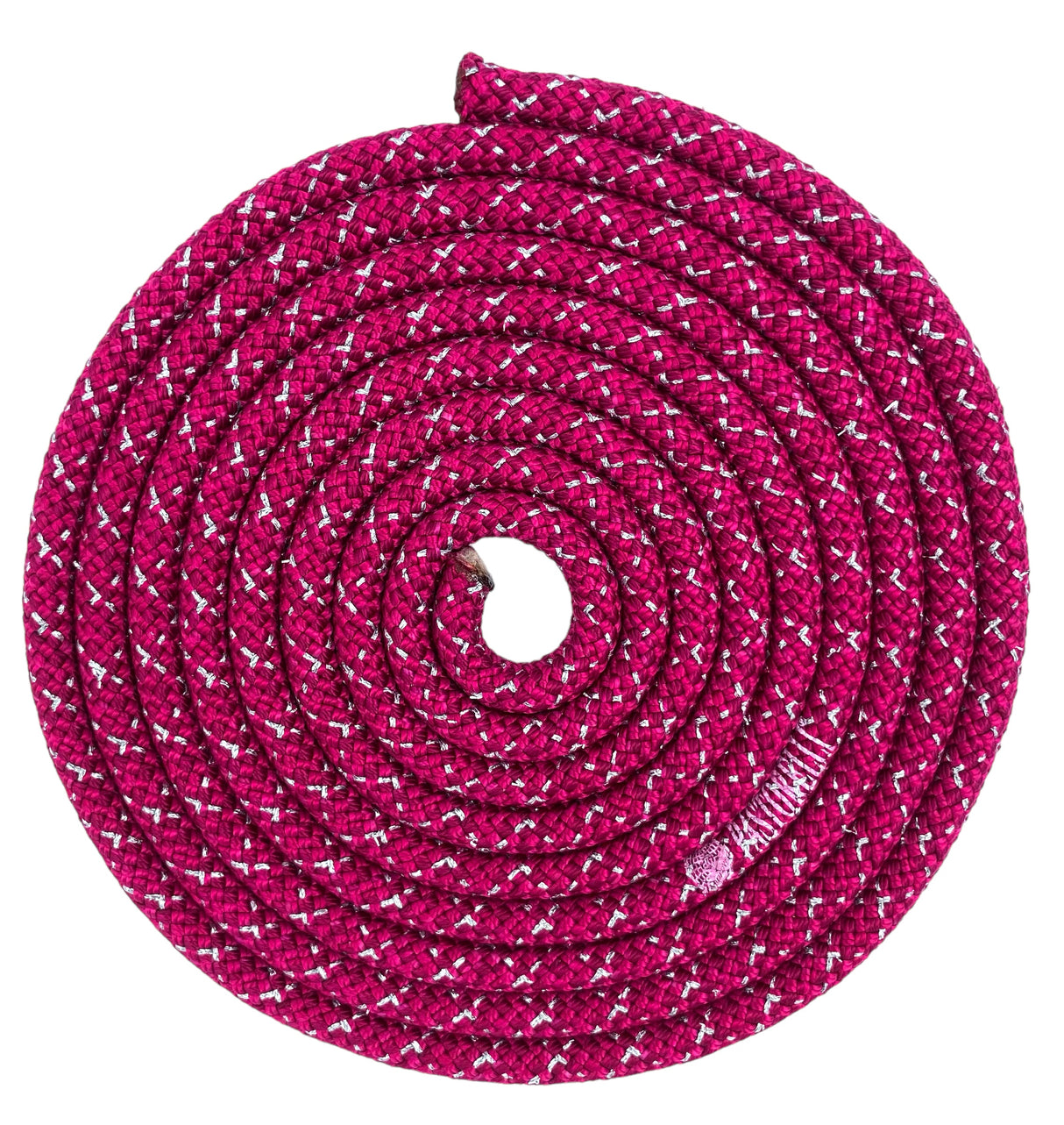 Sjippetov Pastorelli NEW ORLEANS, Fuchsia/Sølv.
Pastorelli NEW ORLEANS sjippetov er af den bedste kvalitet og et foretrukkent mærke hos topgymnasterne indenfor rytmisk gymnastik.
FIG-godkendt til konkurrencer.
Længde 3 m.
Diameter 9 mm.
Sjippetove
