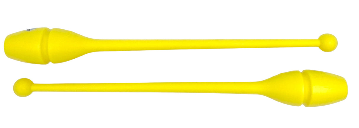 En farverig kølle til træning, opvisning, show og konkurrence.
Italienske Pastorelli står for den absolutte topkvalitet indenfor håndredskaber til rytmisk gymnastik. De tilbyder et bredt udvalg af udstyr, herunder tøndebånd, køller, bolde, vimpler