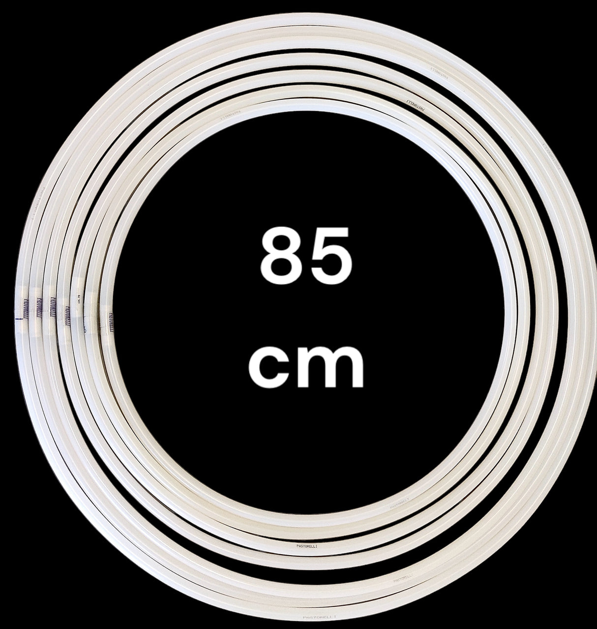 RODEO tøndebåndet fra Pastorelli er produceret af lav densitet polyethylen (LDPE), hvilket gør det fleksibelt, og samtidig sejt og utrolig holdbart.
Vi har Pastorelli RODEO tøndebånd i 7 forskellige størrelser, så du altid kan finde et tøndebånd so