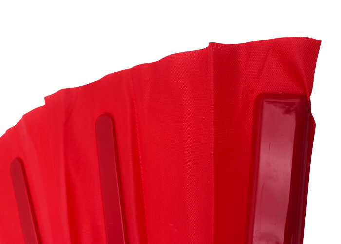 Rød gymnastikvifte. Oplev elegance og effekt på opvisningsgulvet med vores gymnastikvifte. Denne vifte fås i flere forskellige farver, så du kan vælge den, der passer bedst til din stil og optræden. Når viften er udslået, måler den imponerende 60 cm