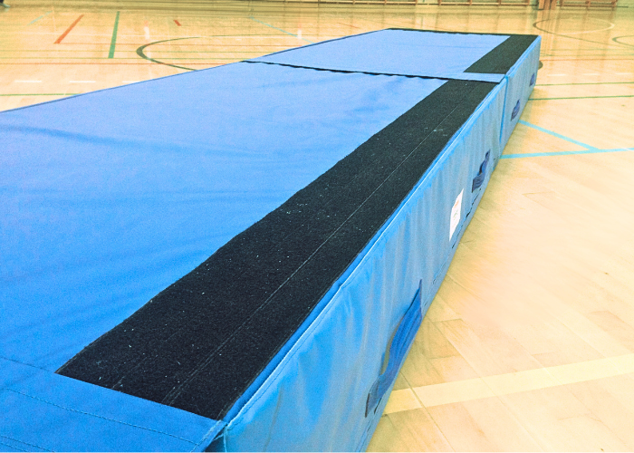 Tilløbskasse L200 cm (H30 cm)