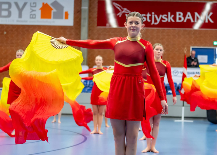 MALA Viftevimpel MULTICOLOR Yellow Orange Red