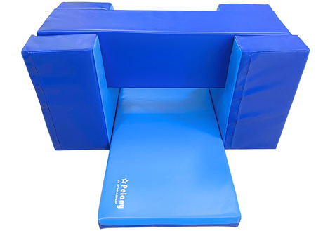 Modulsystem 2. Består af 4 forskellige moduler.
1 firkantet bjælke
2 klodser, hvor den firkantet bjælke kan monteres.
1 måtte

Lav sjove forhindringer til børnehave børn og de mindste gymnaster.

Udført i 700 g/m2. PVC dug.
Vask betrækket med vand og