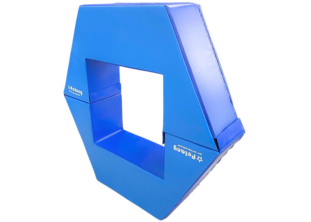 Møtrik 2 delt 120 x 30 x 120 cm. Komplet møtriksæt i skum.
Sjov for børn at lege på.
Lav balanse øvelser og andre motorik lege.

Udført i 700 g/m2. phthalatfri PVC dug.
Du kan vaske betrækket med en vådklud eller desinficere det.