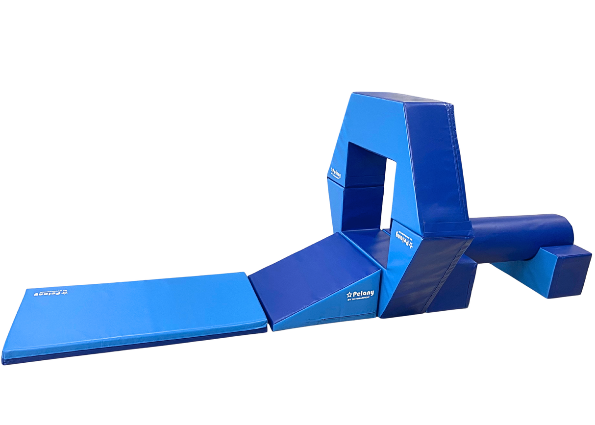 Modulsystem 1 består af 7 dele som kan bruges enkeltvis eller kombineres på mange forskellige måder.
De 7 skumdele er:
1 måtte
1 kile
1 cylinder 30
1 møtrik, 2-delt
2 klodser med rund udskæring

Sættet er udført i PVC dug, 700 g/m2 og er let rengøre 