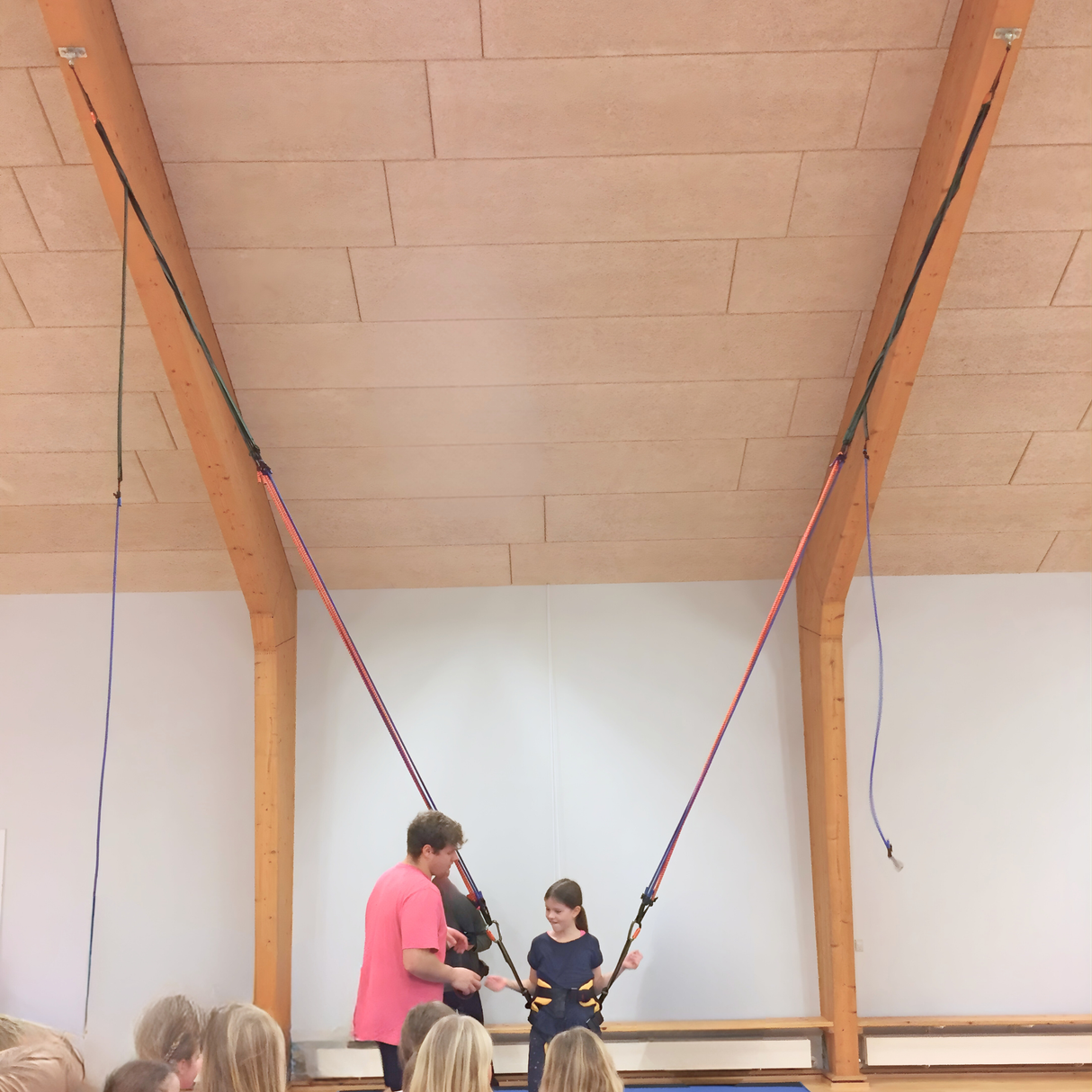 Flik Bungee system til spærmontage