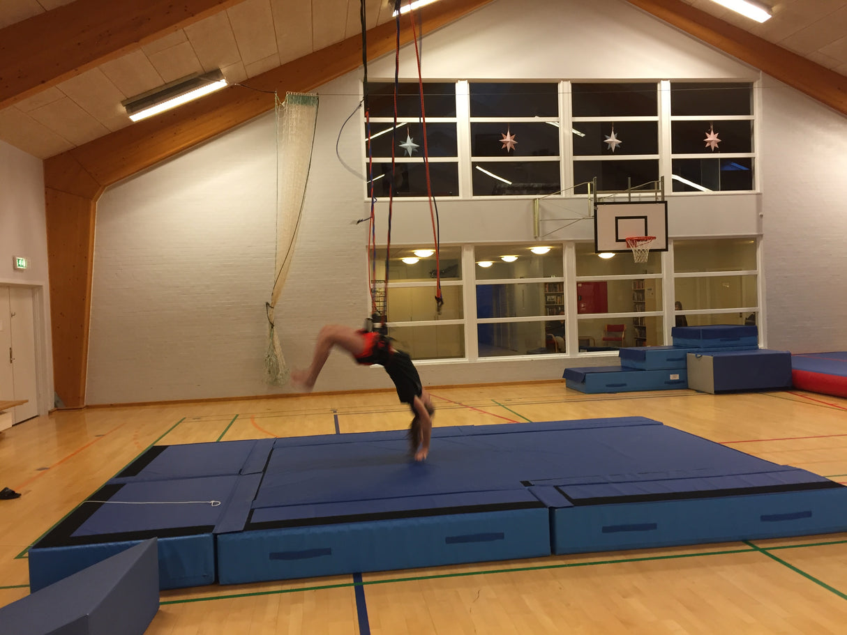 Flik Bungee system til spærmontage