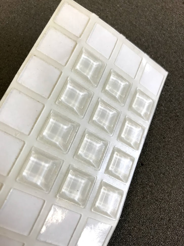 Transperant plastdup til spejlevægge med sidespejle. 