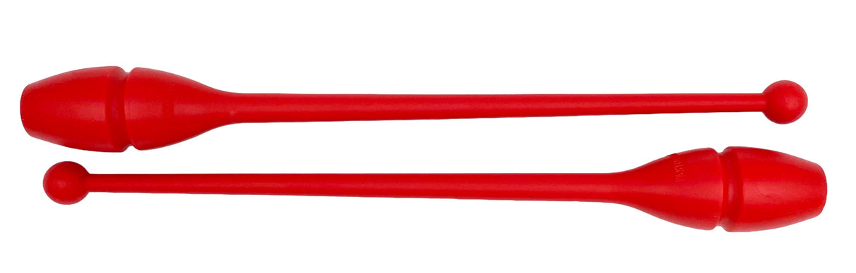 En farverig kølle til træning, opvisning, show og konkurrence.


Italienske Pastorelli står for den absolutte topkvalitet indenfor håndredskaber til rytmisk gymnastik. De tilbyder et bredt udvalg af udstyr, herunder tøndebånd, køller, bolde, vimpler 