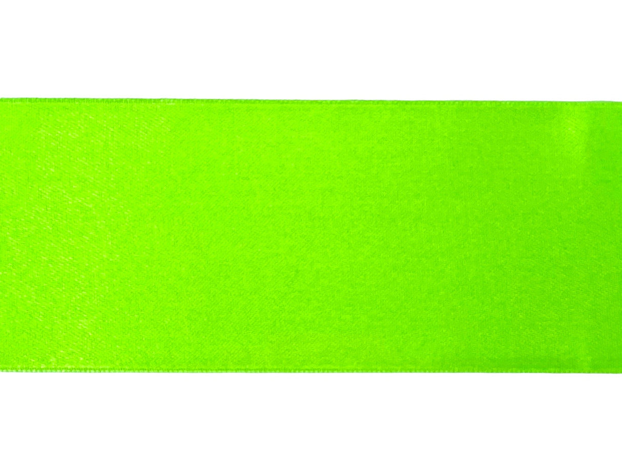 Amaya Vimpel til rytmisk gymnastik.

Amayas vimpel er det perfekte valg for rytmiske gymnaster, uanset om det er til træning eller opvisning.
Vimplerne er 6 meter lange og er lette nok til at bevæge sig elegant gennem luften, men har stadig tilstrækk