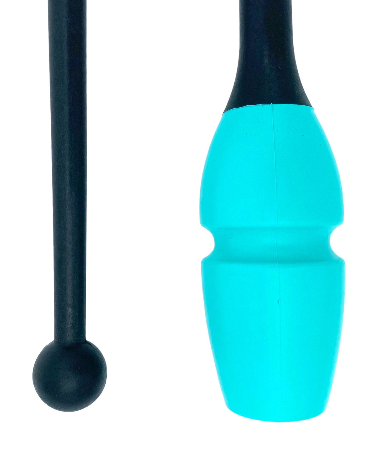 Tofarvet gymnastikkølle fra Pastorelli med en krop af gummi, hvilket gør, at køllen kan stødes mod gulvet og springe tilbage. 
Køllerne kan også sættes sammen i forlængelse af hinanden.

En farverig kølle til træning, opvisning, show og konkurrence.
