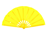 Gul gymnastikvifte.
Oplev elegance og effekt på opvisningsgulvet med vores gymnastikvifte. Denne vifte fås i flere forskellige farver, så du kan vælge den, der passer bedst til din stil og optræden. Når viften er udslået, måler den imponerende 60 cm 
