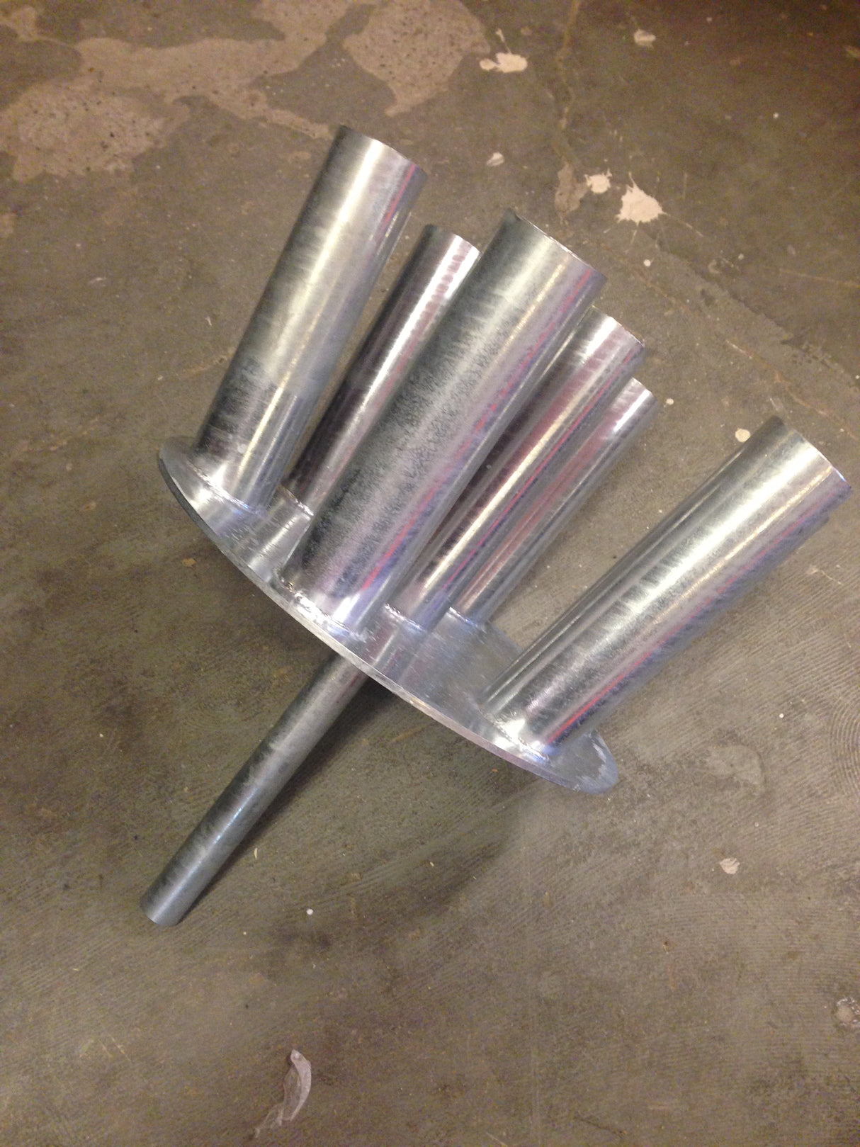 Faneholder til 7 faner